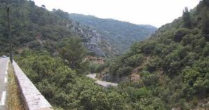most fantastic ride down the narrow valley towards Lourmarin