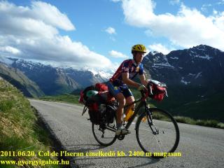 Gábor Györgyi bicycling to Col de l'Iseran from South