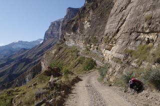 mountain road down to Golotl